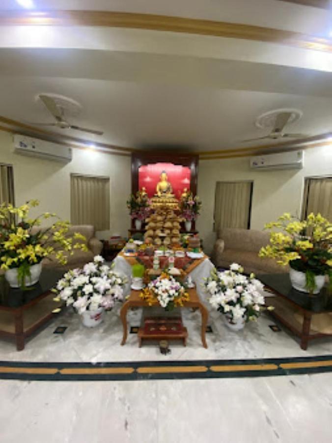 Hotel Mahayana Bodh Gaya Exterior foto